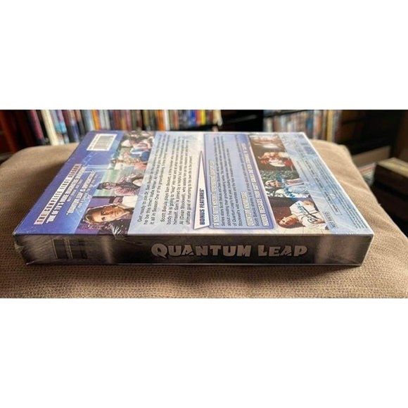 Quantum Leap - The Complete First Season (DVD, 2004, 3-Disc Set) - Picture 3 of 3